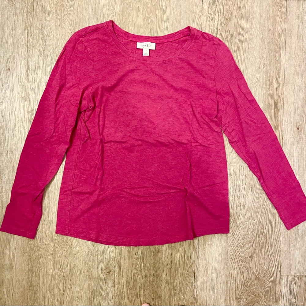 Style & Co. Tee - Like New!